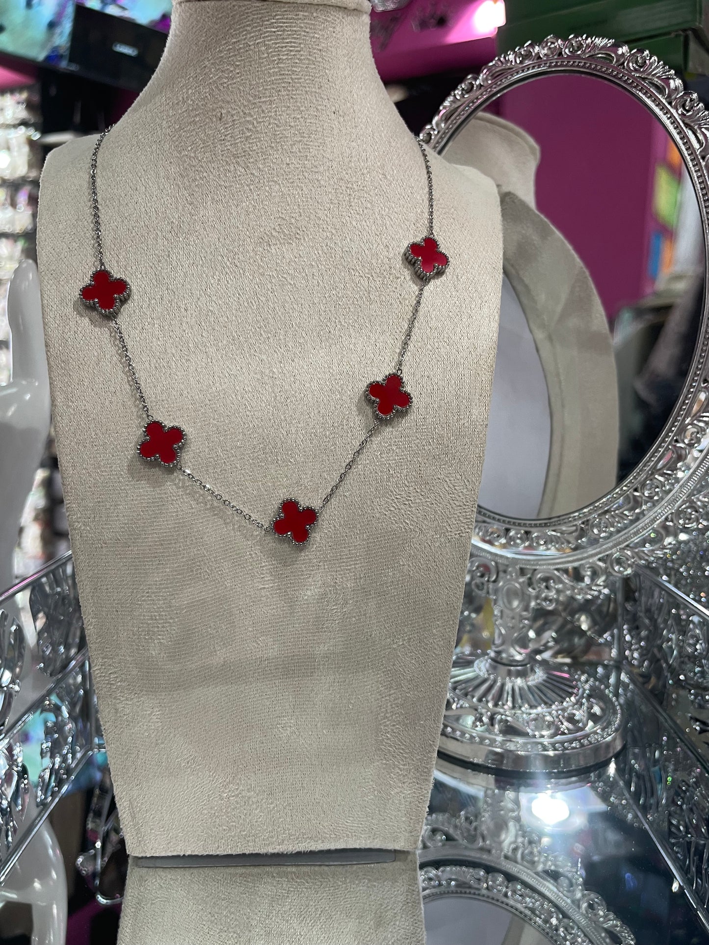 Collar tipo Van Cleef plateada en Acero Inoxidable  - Bling Bling