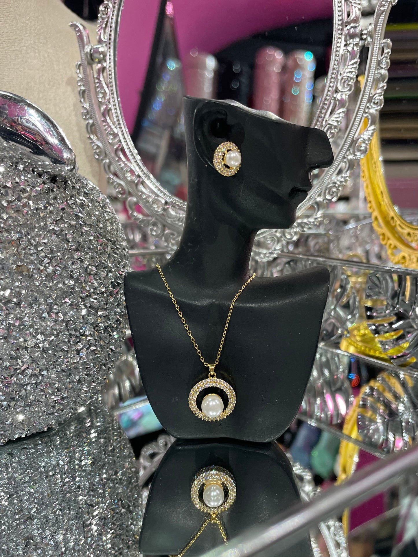 Conjunto de Collar y Aretes con Zirconia Brillante y Perla - Bling Bling