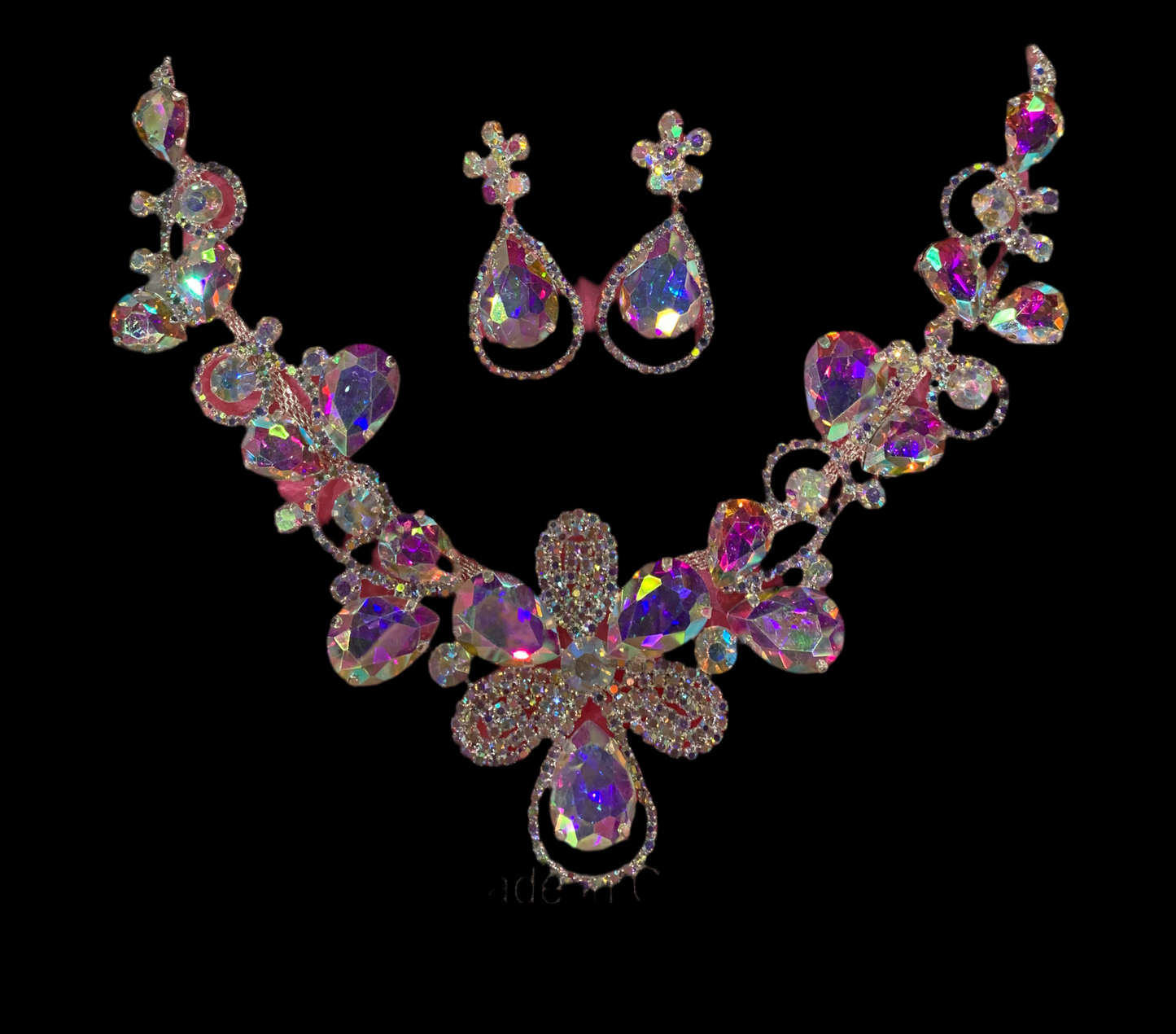 Juego de collar y aretes (colores)