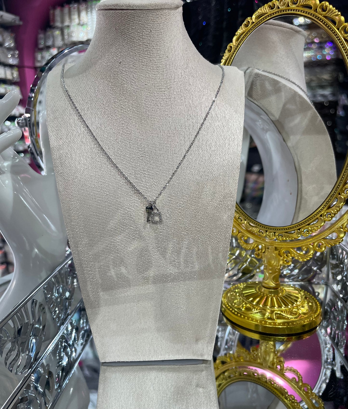 Collar de Zirconia con dije de Llave y Candado - Bling Bling