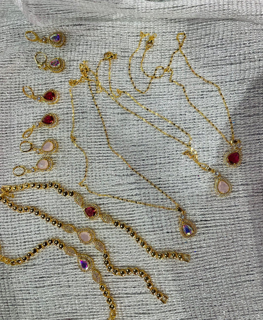 Conjunto de Joyería Dorada con Piedra Incrustada - Bling Bling