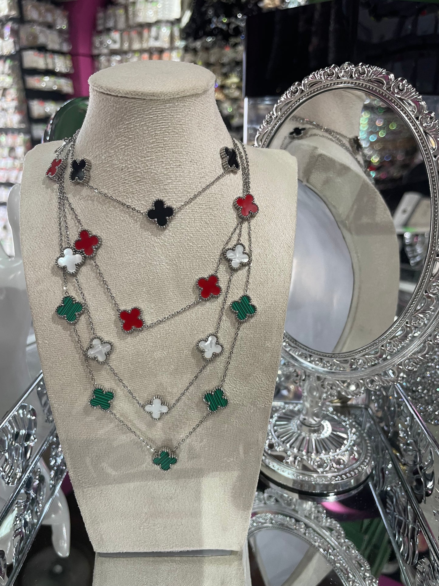 Collar tipo Van Cleef plateada en Acero Inoxidable  - Bling Bling