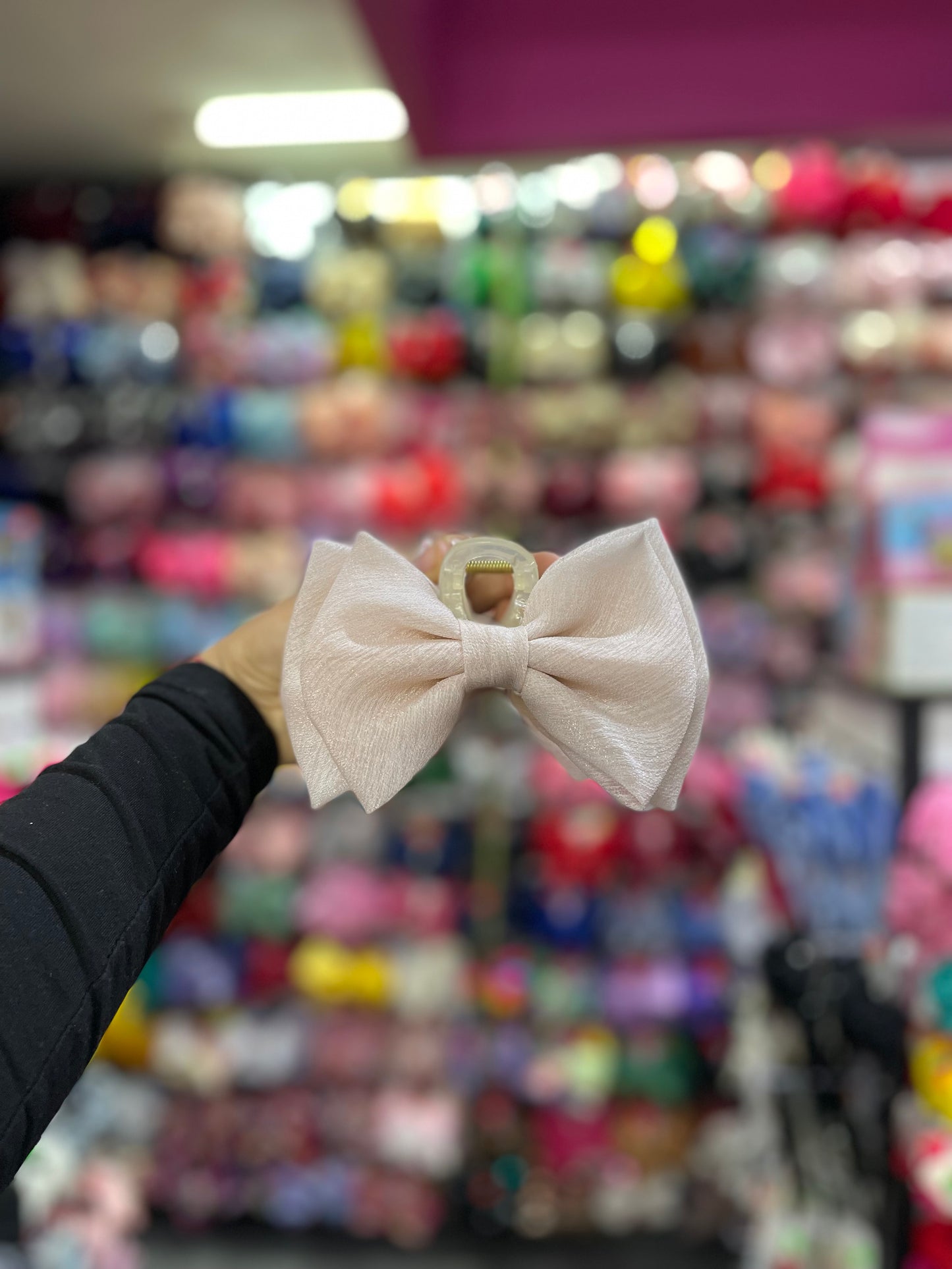 Pinza Con Moño De Organza Brillante - Los Moños De Kari