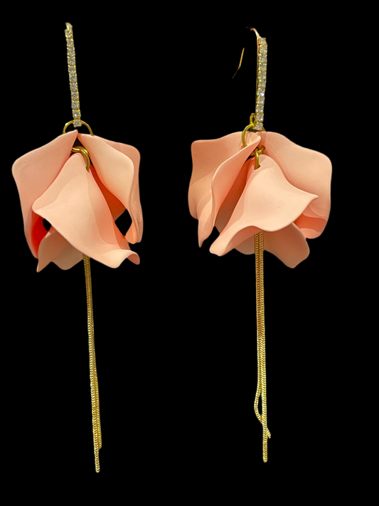 Aretes de flor/petalos - Bling Bling