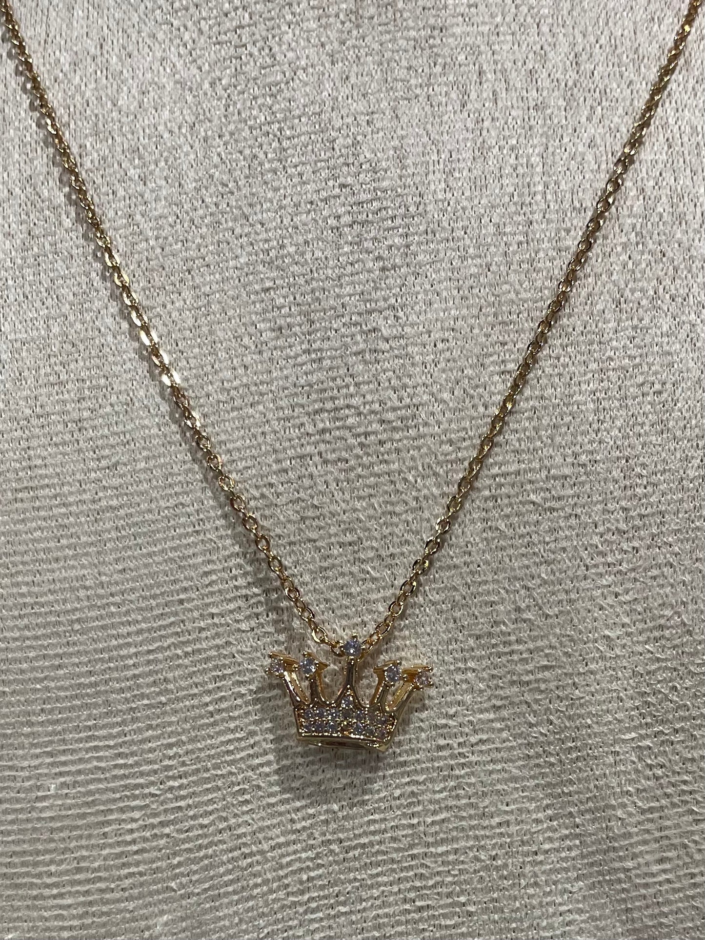 Collar de Zirconia con dije de Corona de Reina - Bling Bling