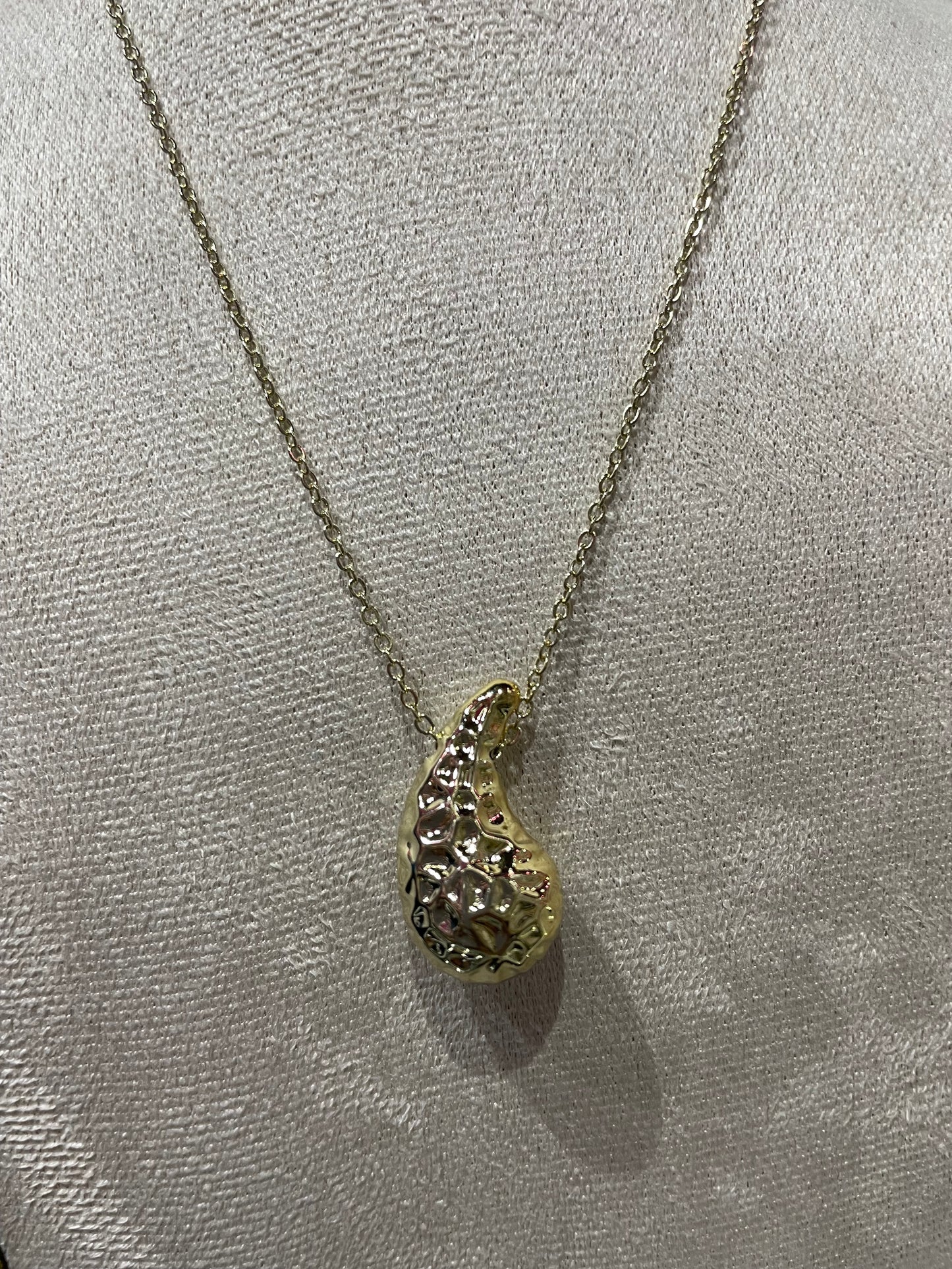 Collar con Dije liso en Dorado - Bling Bling