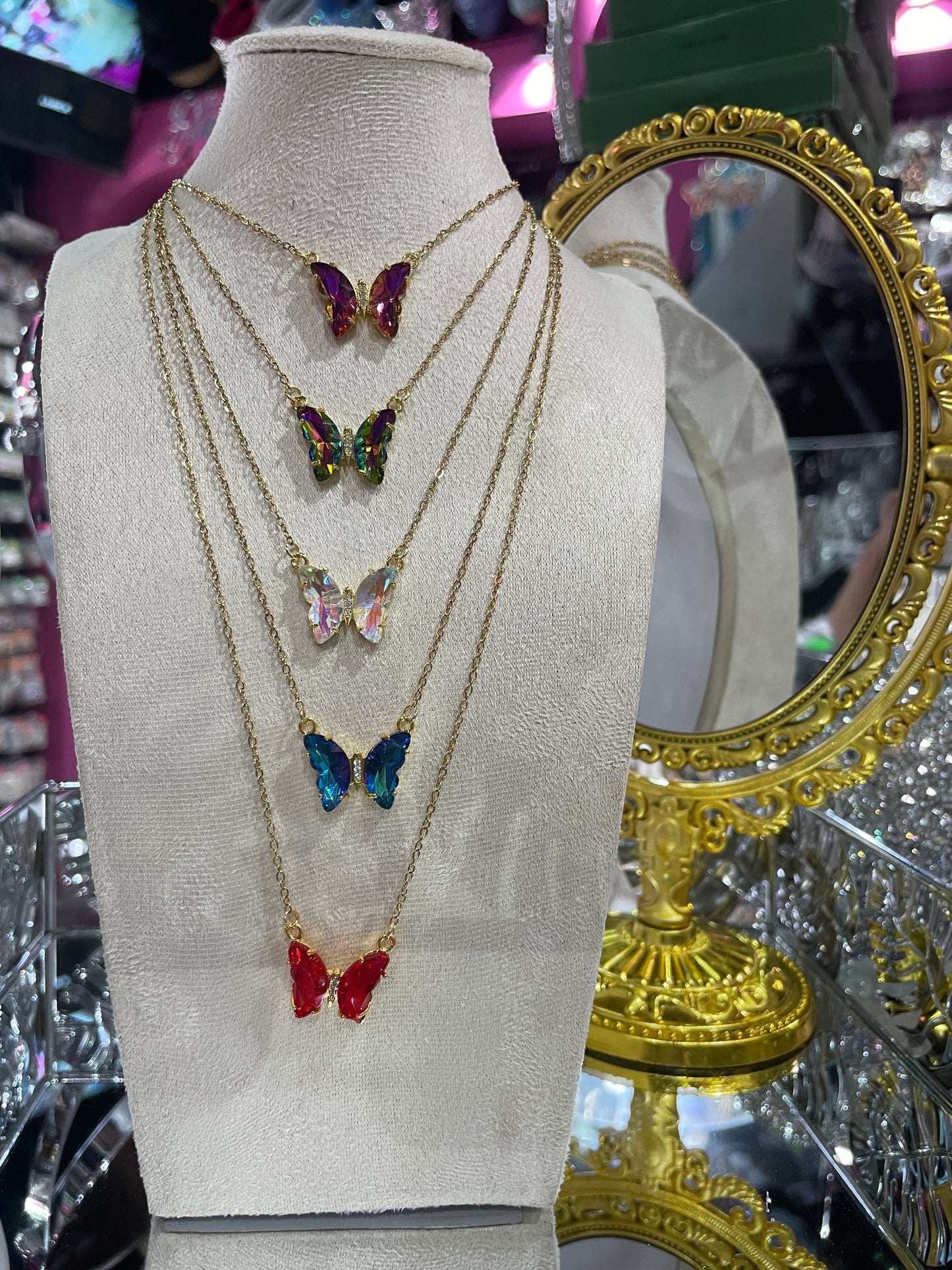 Collar Con dije de Mariposa - Bling Bling