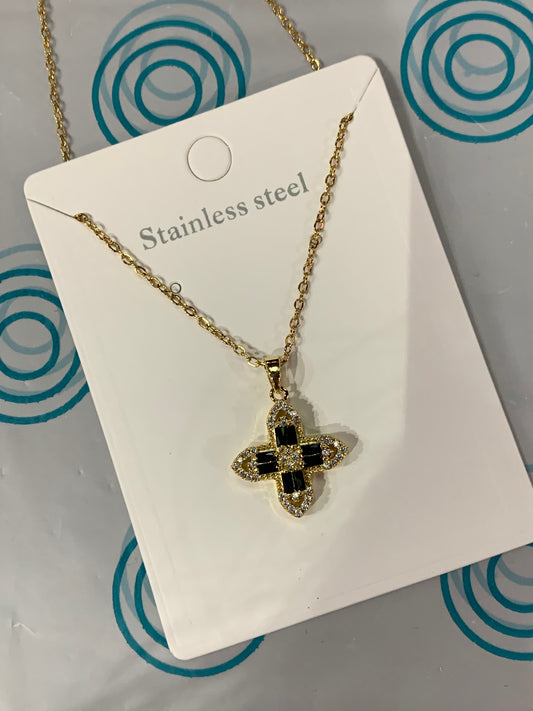 Collar de cruz - bling bling