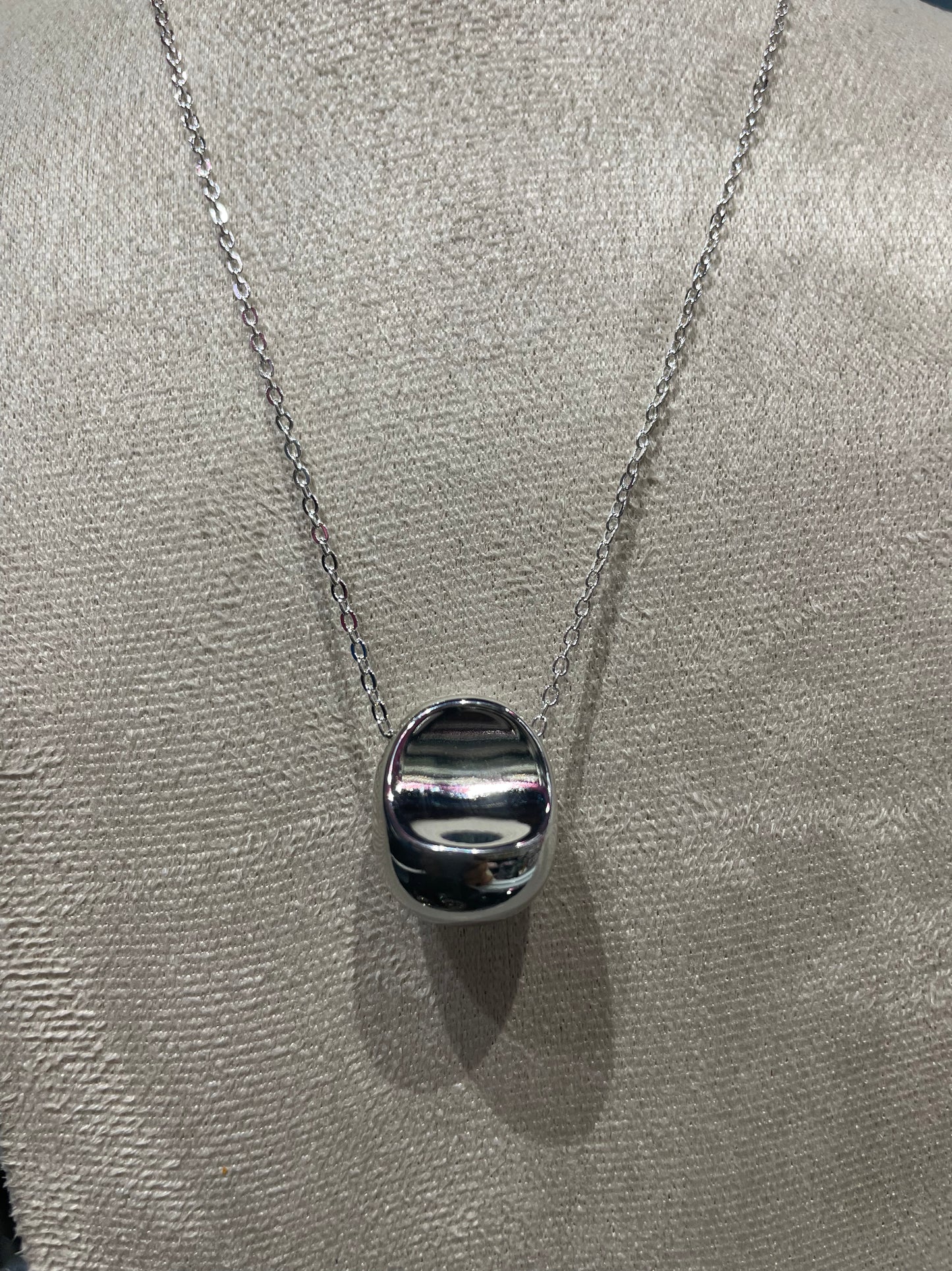 Collar con dije liso en Plateado - Bling Bling