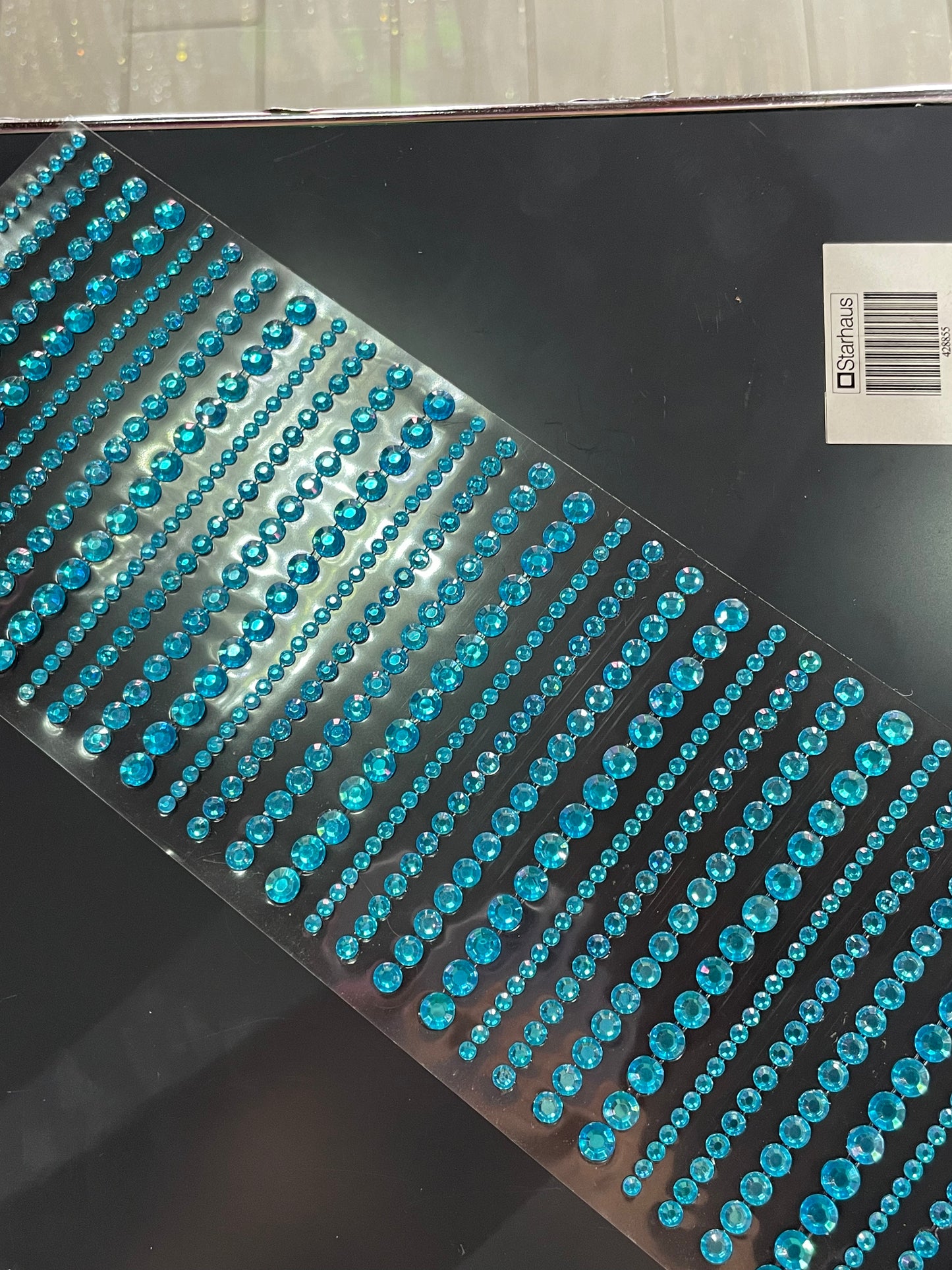 Pedrería para peinados/maquillaje