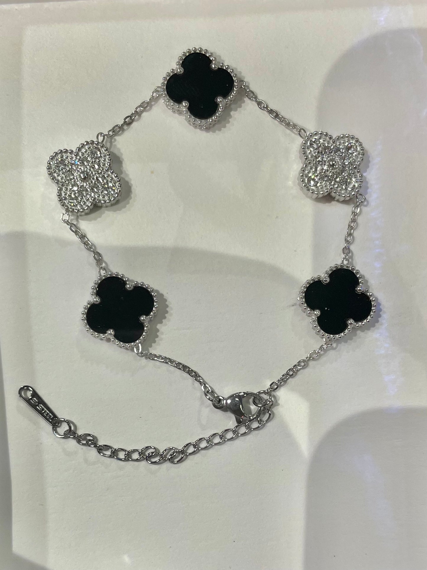 Pulsera tipo Van Cleef en Acero Inoxidable - Bling Bling
