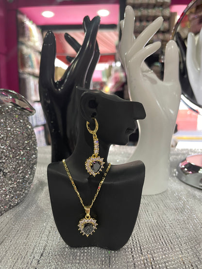 Juego de collar y aretes con dije de Corazón - Bling Bling