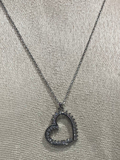 Collar de Zirconia con dije de Corazón Colgante en Plateado - Bling Bling