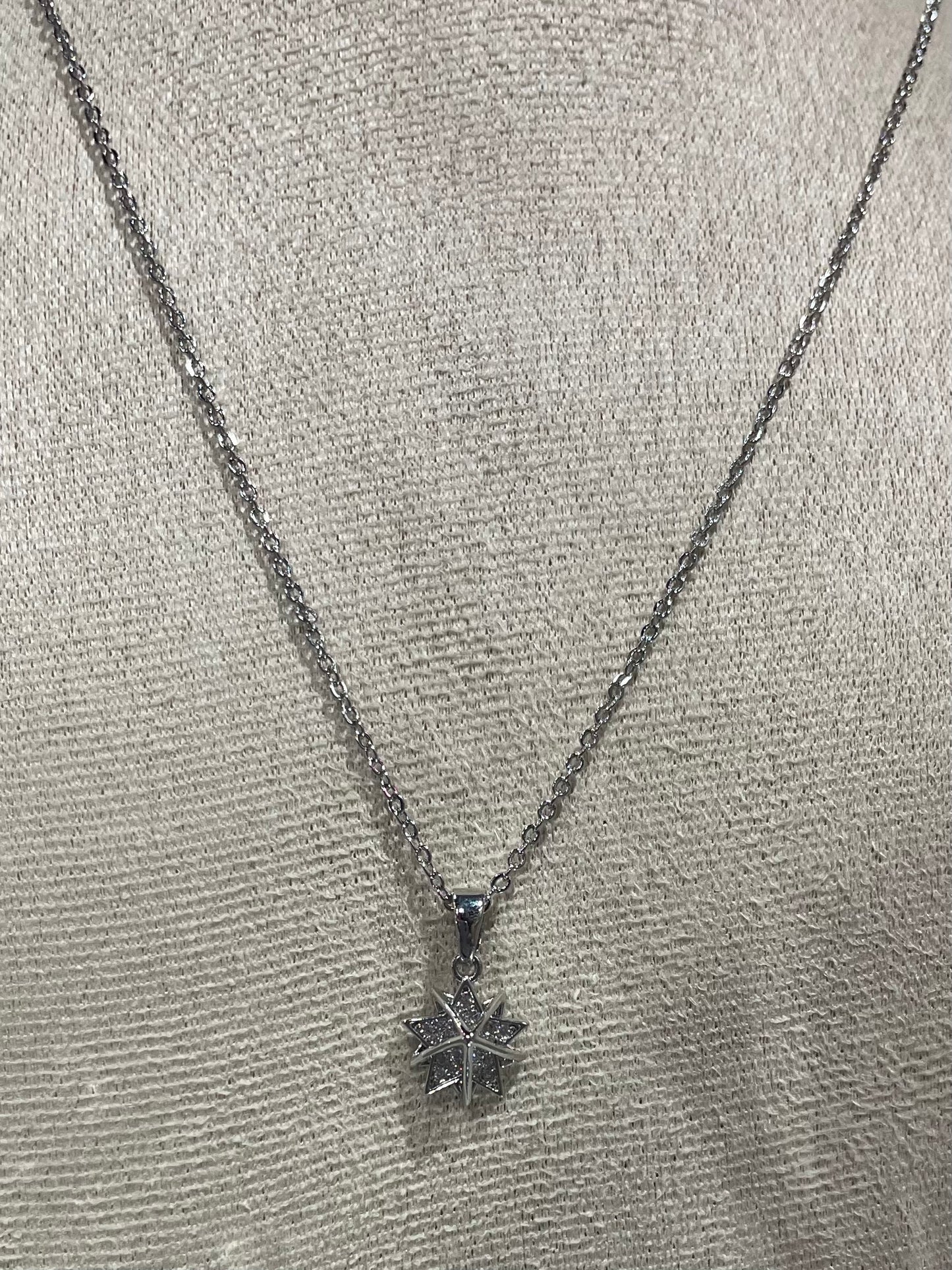 Collar de Zirconia con dije de Estrella - Bling Bling