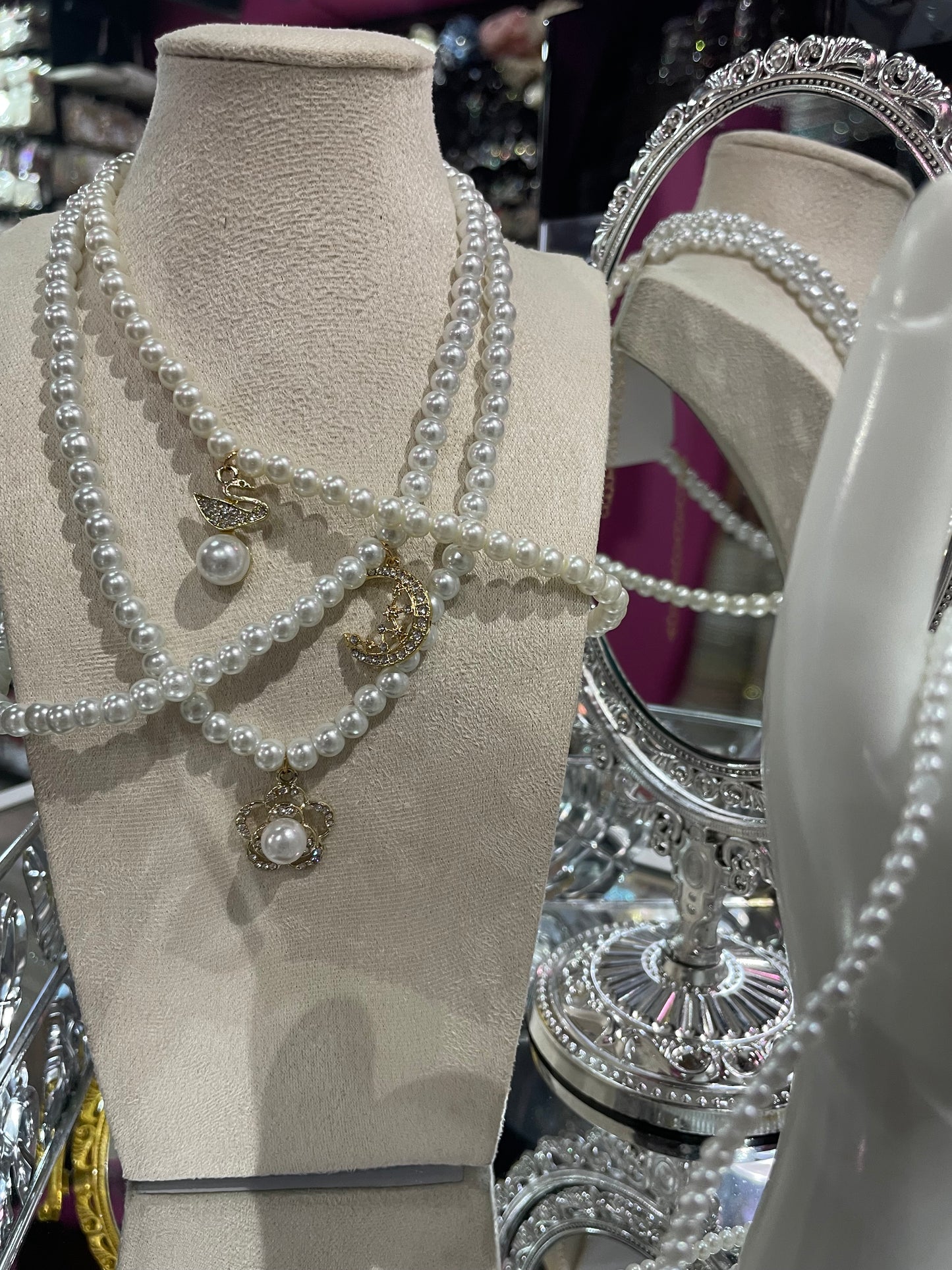 Collar de Perlas con dije Dorado - Bling Bling