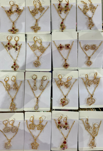 Juego de Collar dorado con dije - Bling Bling