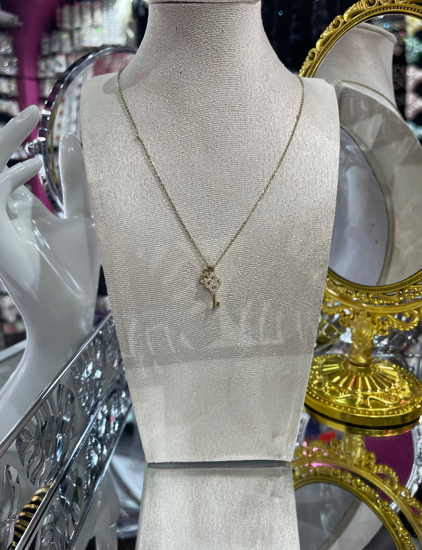 Collar de Zirconia con dije de Llave y Candado - Bling Bling