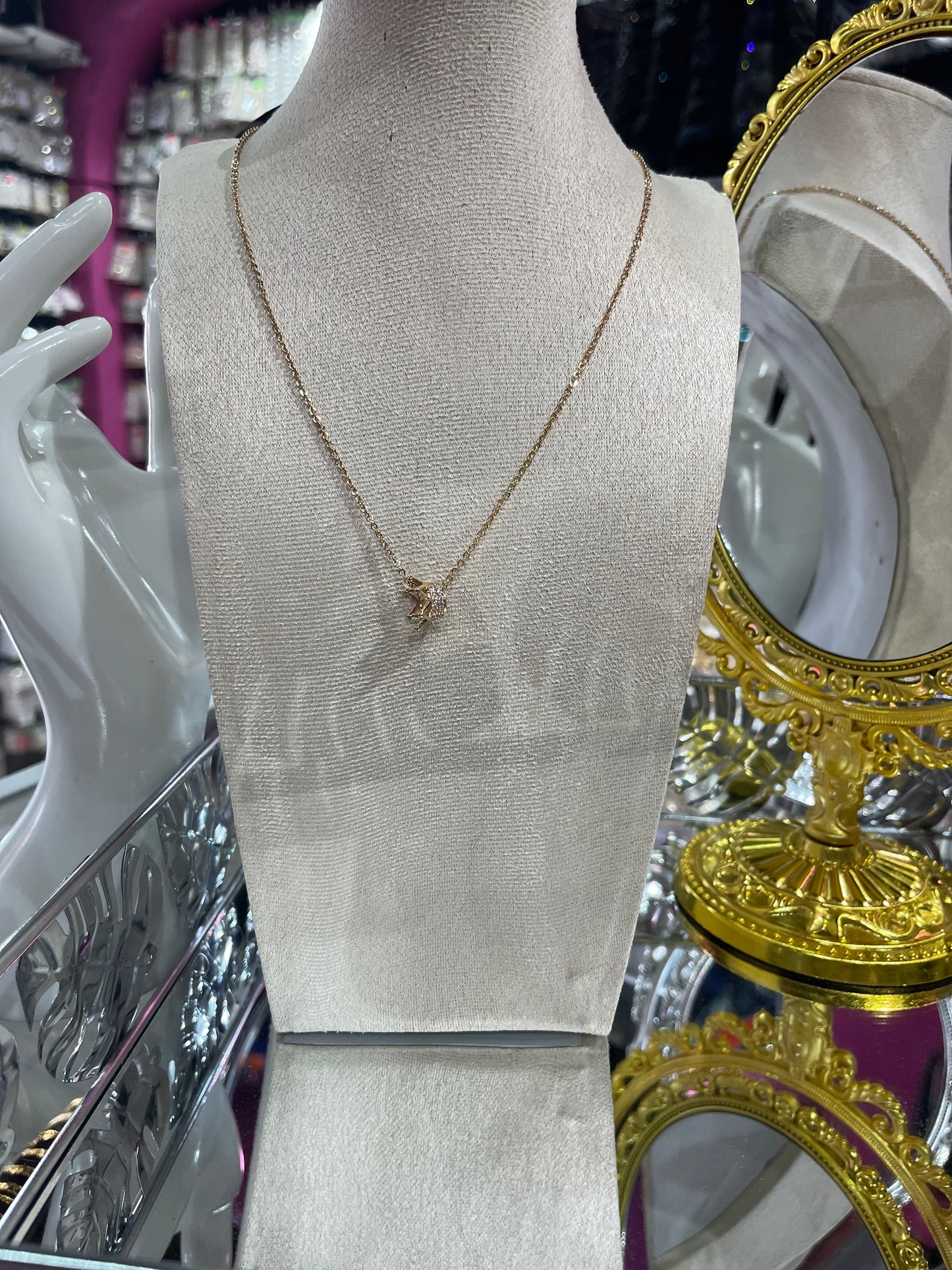 Collar de Zirconia con dije de Corona - Bling Bling