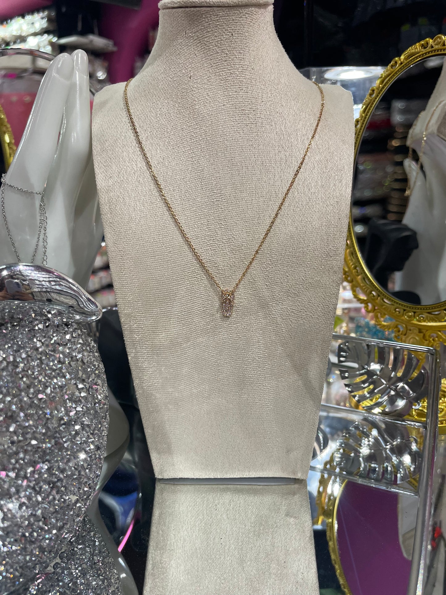 Collar de Zirconia con dije de Sandalia - Bling Bling