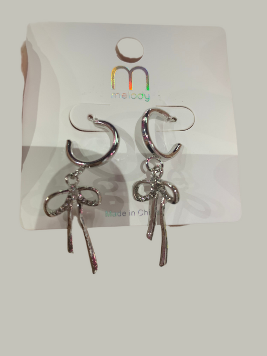 Aretes largos de moño - Bling Bling