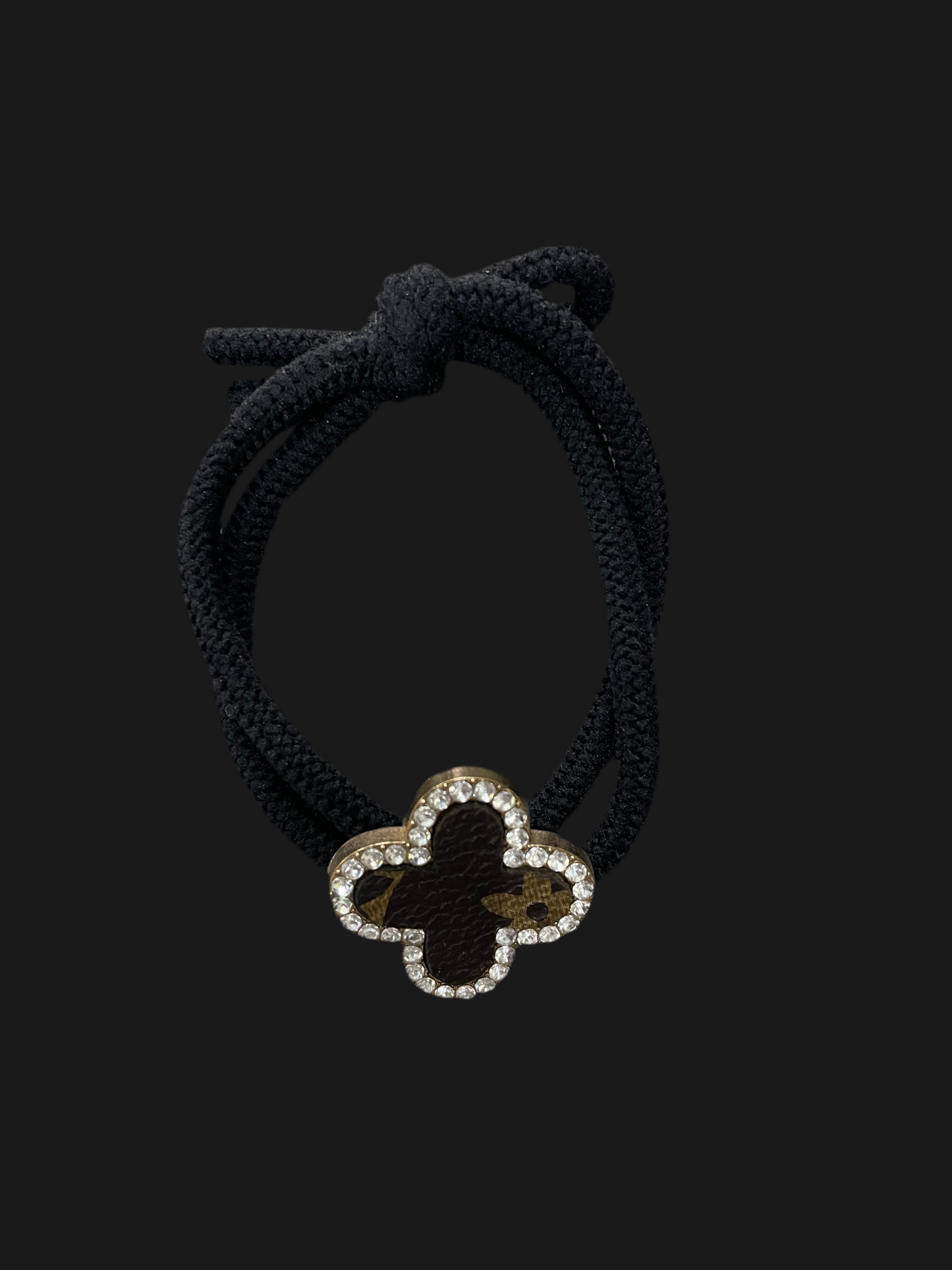 Liga para Cabello con adorno de Trébol y Conejito - Bling Bling