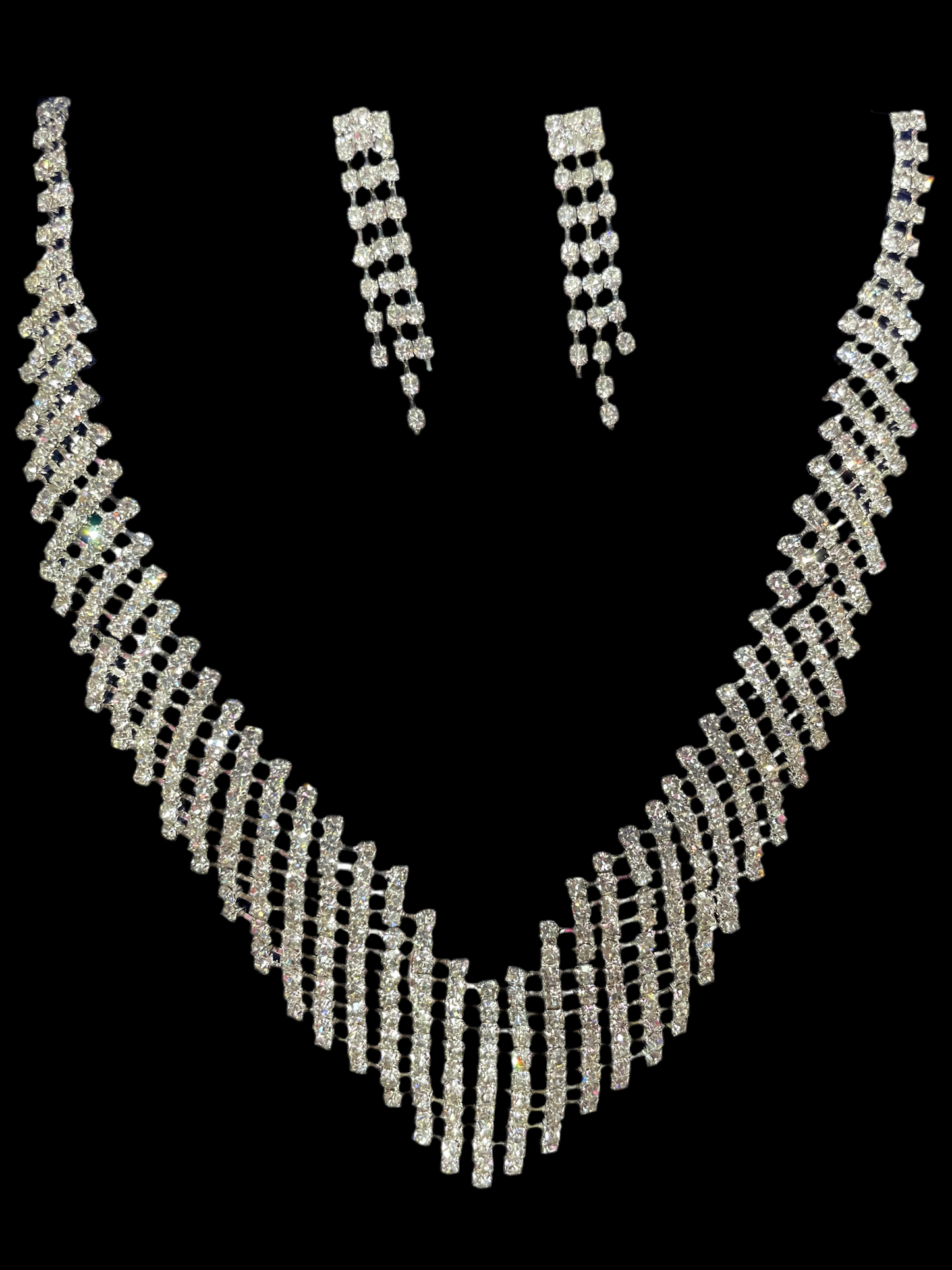 Juego de aretes y collar (plata)