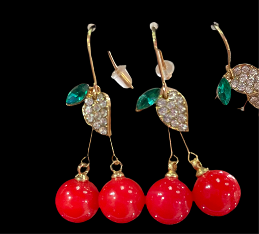 Aretes largos de cereza - Bling Bling