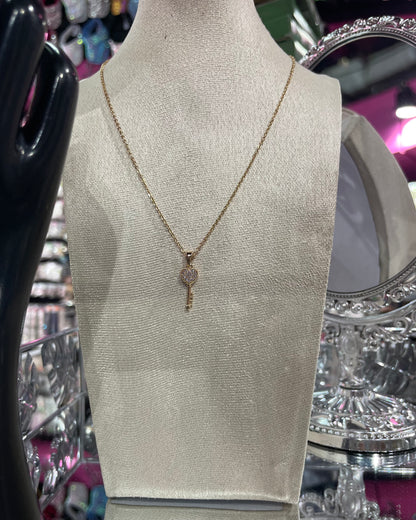 Collar de Zirconia con dije de llave de corazón - Bling Bling