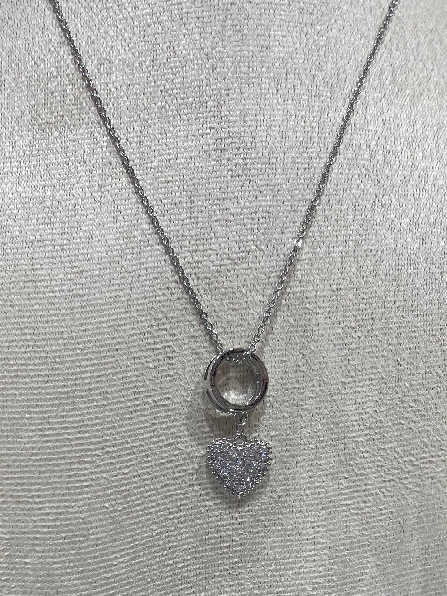 Collar de Zirconia Con dije de Argolla y Corazón Colgate - Bling Bling