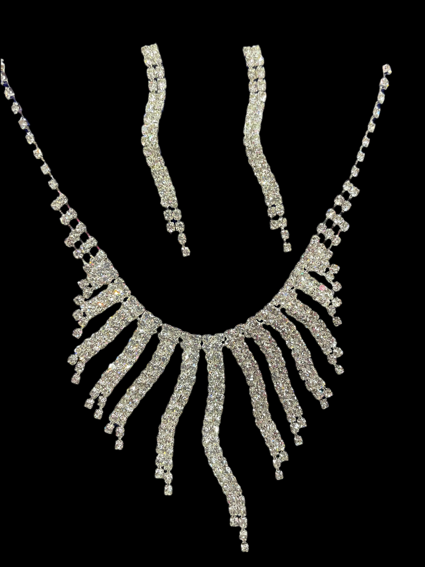 Juego de aretes y collar (plata)