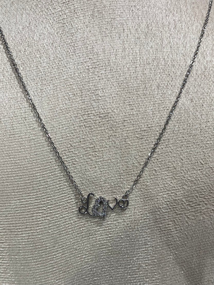 Collar de Zirconia con dije de Eterno “Love” - Bling Bling