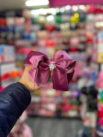 Moño De Terciopelo Con Perlas - Los Moños De Kari