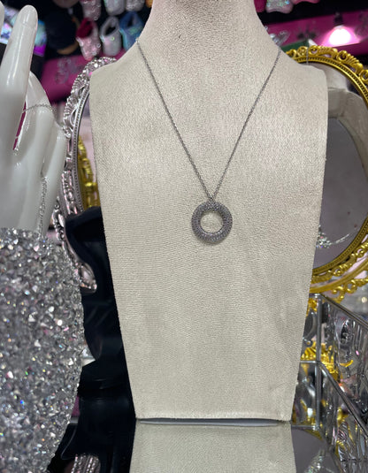 Collar de Zirconia con dije de Dona Brillante - Bling Bling