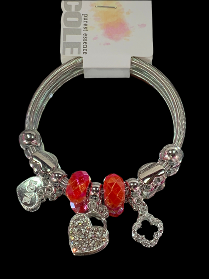 Pulseras con dijes