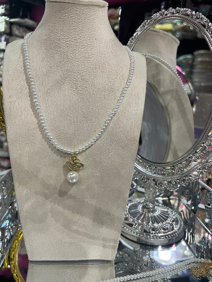 Collar de Perlas con dije Dorado - Bling Bling