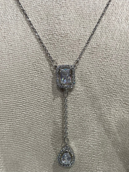 Collar de Zirconia con dije Cuadrado y dije de Gota - Bling Bling