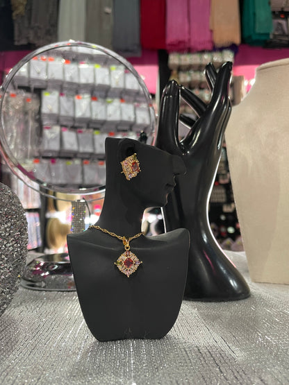 Juego de Collar dorado con dije - Bling Bling