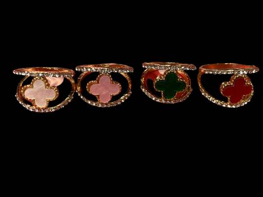 Anillo con diseño tipo Van Cleef - Bling Bling