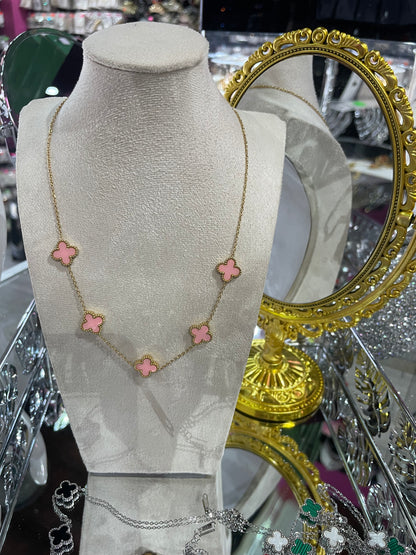 Collar tipo Van Cleef dorado en Acero Inoxidable - Bling Bling