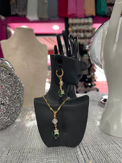 Juego de collar y aretes con dije en forma Circular - Bling Bling