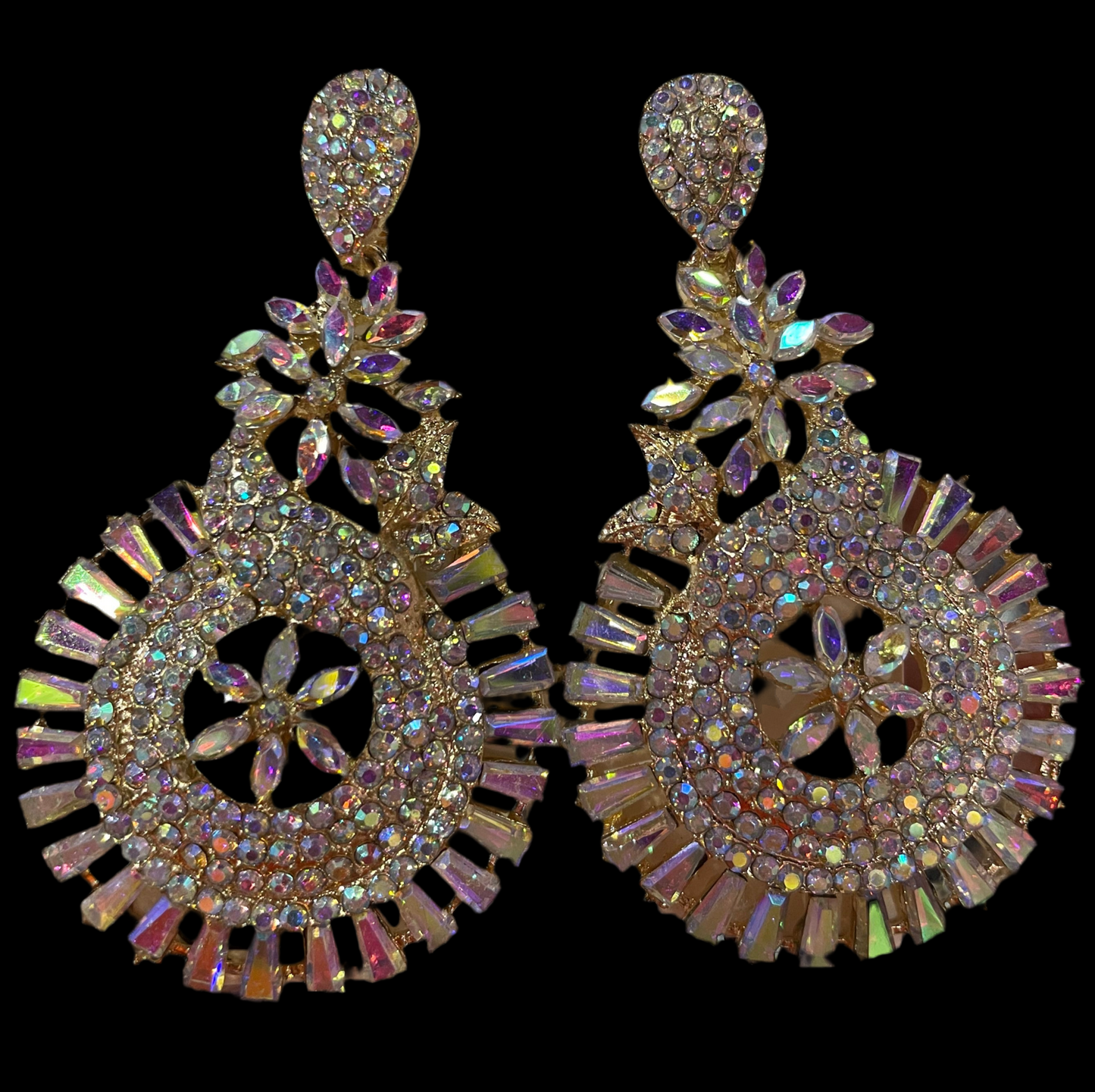 Aretes largos en dorado diseños - Bling Bling