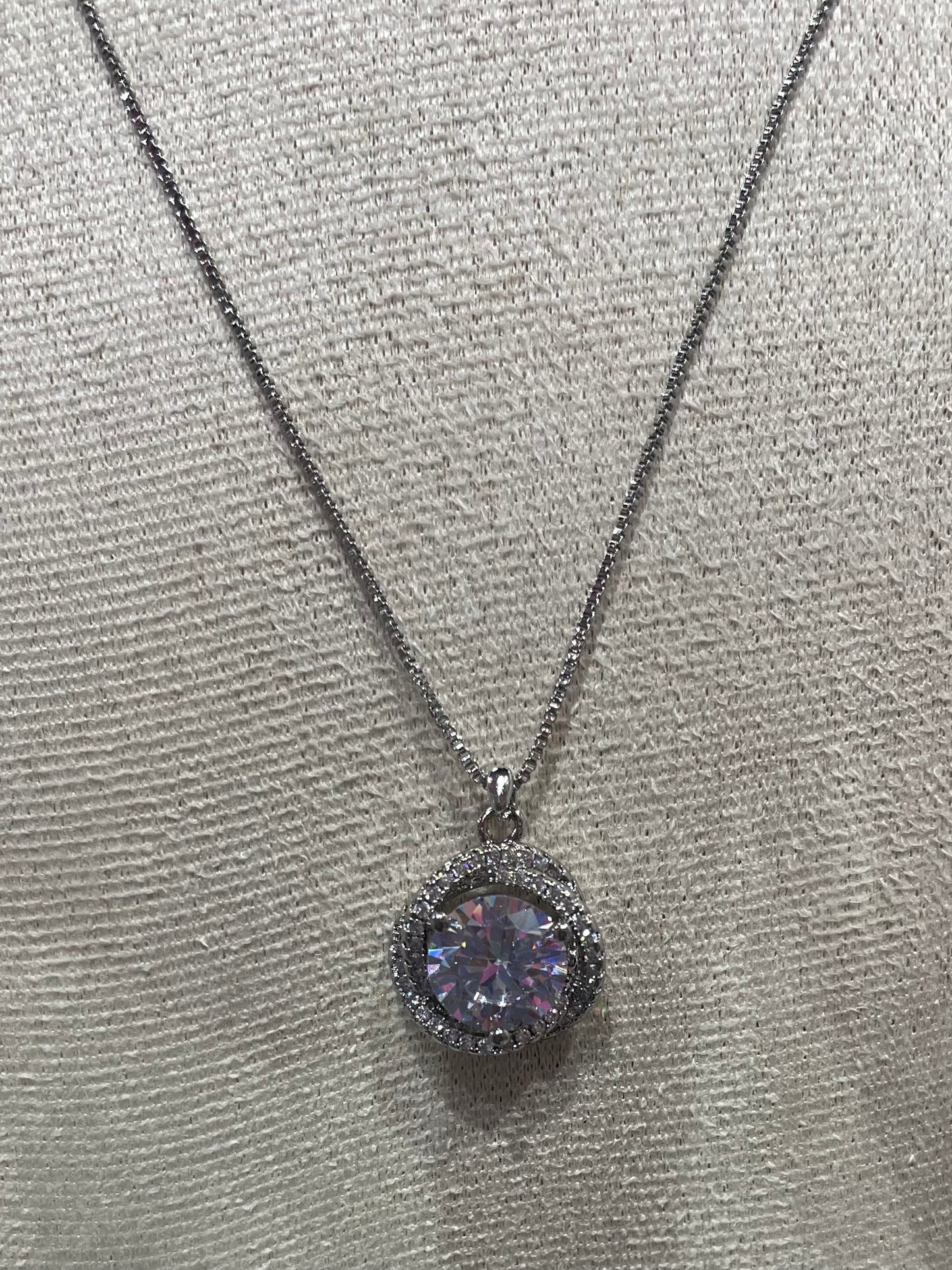 Collar de Zirconia con Dije Circular con piedra Brillante - Bling Bling