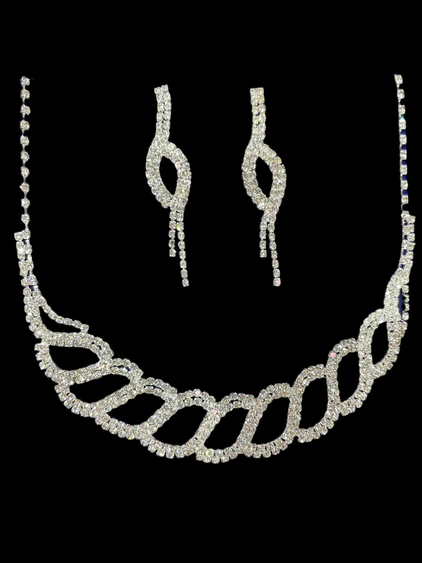 Juego de aretes y collar (plata)