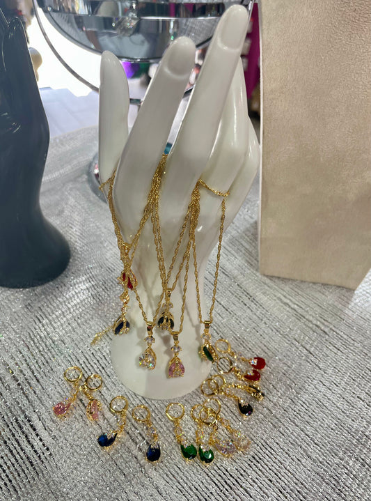 Juego de collar y aretes con dije en forma de Gota - Bling Bling