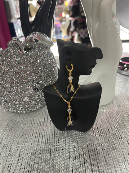 Juego de collar y aretes con dije en forma de Gota - Bling Bling